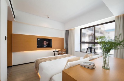 Sanya Downtown Hotel | 原野映像酒店