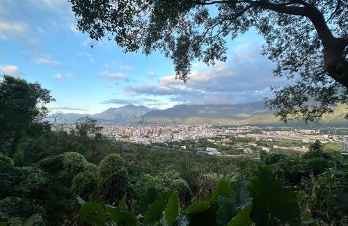 Hualien City Centre House | 去那邊民宿-花蓮市電梯民宿