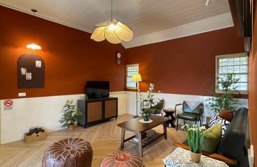 Zhuqi Bed & Breakfast | 嘉義行滿旅宿&親民平價萬坪秘境烤肉好趣宿