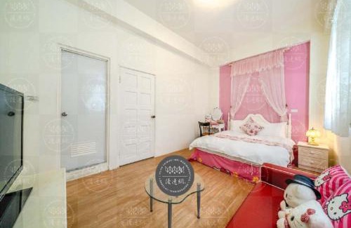 Hualien City Centre House | 小城堡民宿Little Castle hotel 19窩窩近東大門夜市好停車