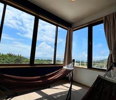 Taketomi-jima Taketomi-cho Apartment | 川平湾から車で10分シアター付きシークレットシーサー