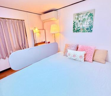 Naniwa Villa | 心斎橋まで7分 なんば1駅 Meeno Home 汐見 一軒家貸切 親子向けファミリー民泊