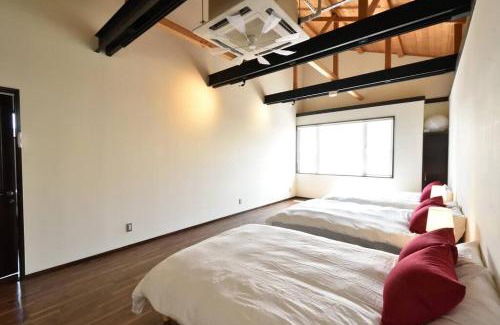 Hakodate House | 最大10名 観光地まで徒歩5分 無料駐車場付き 函館駅車で5分 好アクセスRed penta