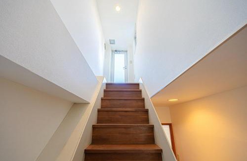 Sasazuka Apartment | 東真ビル4f5f