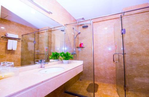 Huadu Hotel | 柏豪国际酒店广州花都北站地铁站店