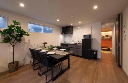 Nishinari House | 栄ー月照