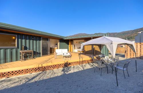 Fujikawaguchiko Other | 河口湖ベースキャンプ登り坂