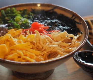 Tsuwano-cho Apartment | 泊まれるカフェ龍さん家