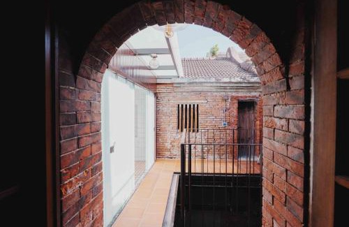 Lukang House | 洛津做夢-鹿港包棟民宿 Lok-tin Choe-bang House