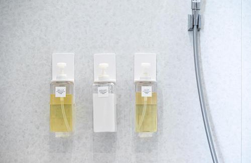 Hayama Villa | 海まで徒歩7分庭とデッキでくつろぐ大人葉山の上質ステイ