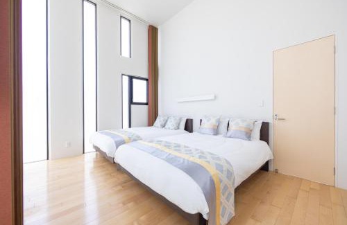 Motobu Villa | 白の楽園 Villa Blanc F