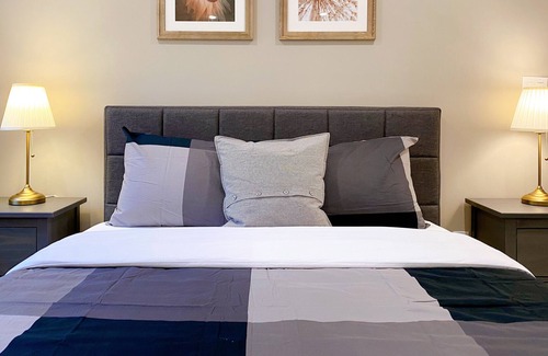 Logan Square Apartment | 白詩南 | Chenin Blanc Studio at City Hall