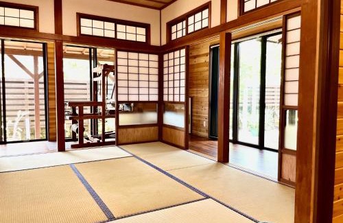 Tatsugo House | 紬の宿こがち -奄美大島の貸切別荘- kogachi japanese kominka stay in Amami Island