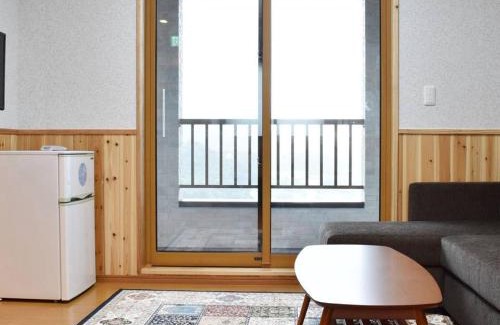 Motobu Apartment | 美ら海 みるきぃうえぃ