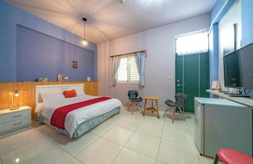 Hualien City Centre House | 花蓮包棟彩色窩民宿 溜滑梯 烤肉唱歌 電動麻將 近東大門