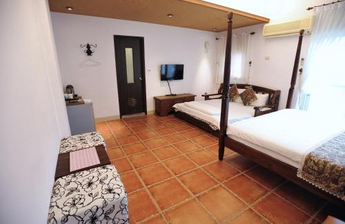 Hualien City Centre Bed & Breakfast | 花蓮觀月民宿-近車站-寵物友善-含車位可包棟6-14位 可烤肉-可麻將