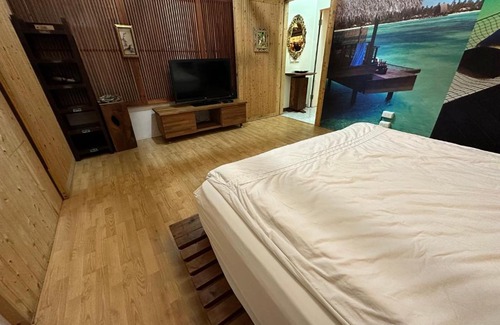 Taitung City Centre House | 芳香精油spa2人房