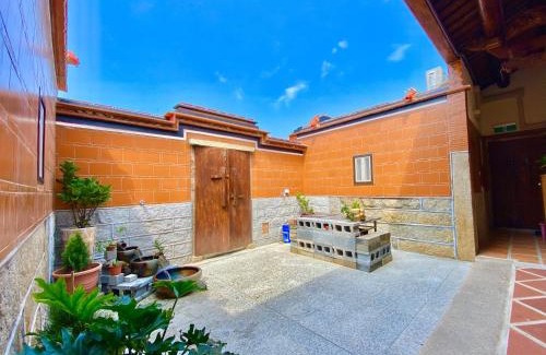 Jinhu House | 金門玉宿古厝小包棟民宿