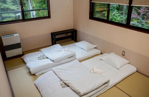 Hokujo Hotel | 雪花菜山荘