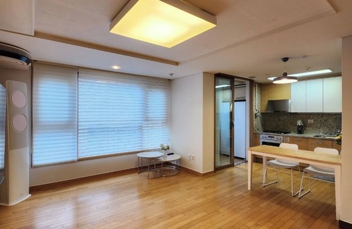 Banpo-dong Apartment | 강남 반포 3베드룸 풀옵션 고급 프리미엄 아파트
