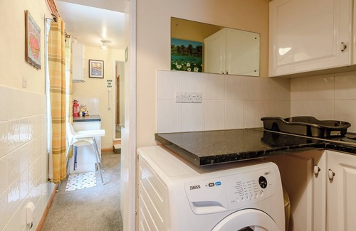 Gorleston-on-Sea Cottage | 0 bedroom accommodation in Gorleston