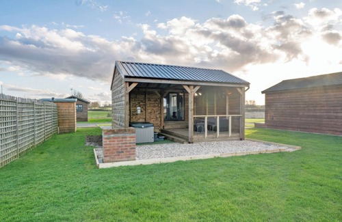 Coleford Cottage | 0 bedroom accommodation in Pershore