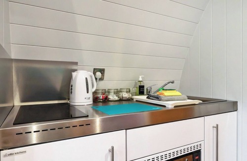 Coleford Cottage | 0 bedroom accommodation in Pershore