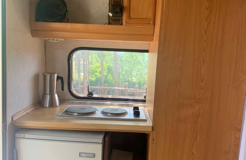 Paredes de Coura House | 0 bedroom caravan for up to 2 people with swimming pool and barbecue.