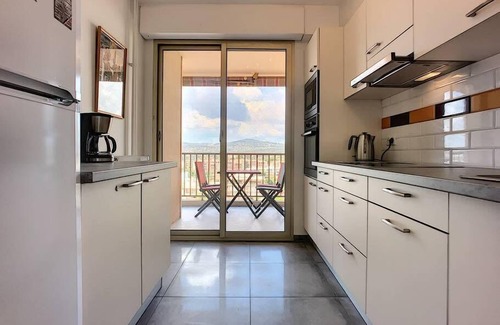 Antibes Condo | (025) Le Sea View de l'Eden Parc