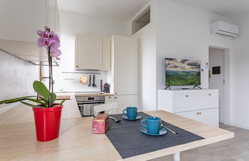 Brescia Apartment | 034BS - House MaGa