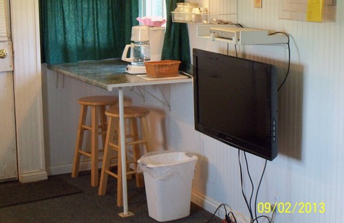 Fancy Gap Cabin | #042 - Authentic Railroad Cabooses And Depot Just Off The Blue Ridge Parkway