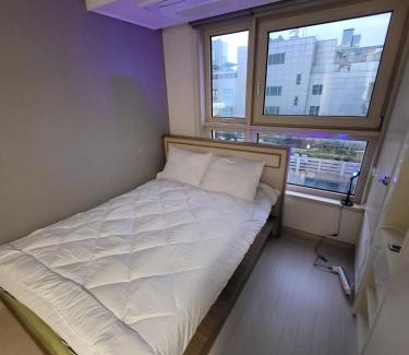 Seocho-dong Apartment | 1-3507#Sinnonhyeon High-rise View #Garden View #Gangnam Station Line 2, Sinbundang Line #Sinnonhyeon Station Line 9 #Hotel Bedding #New Building