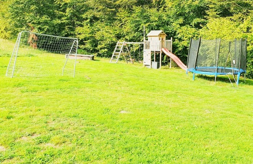 Aumontzey Apartment | 1-4 people, in the middle of nature, quiet location, playground, dogs allowed