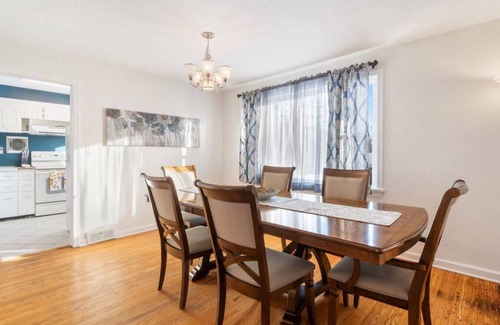 Pittsford House | ☕️1.8 acres☕️Fast Wifi☕️W/D☕️Pets OK☕️Full Kitch☕️