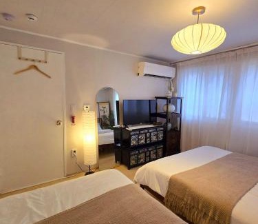 Noryangjin Apartment | 1,9호선노량진역l7호선장승배기역l교통편리 l명동l광화문l홍대l강남l여의도l 최대5인
