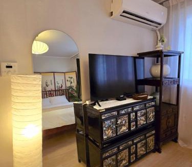 Noryangjin Apartment | 1,9호선노량진역l7호선장승배기역l교통편리 l명동l광화문l홍대l강남l여의도l 최대5인