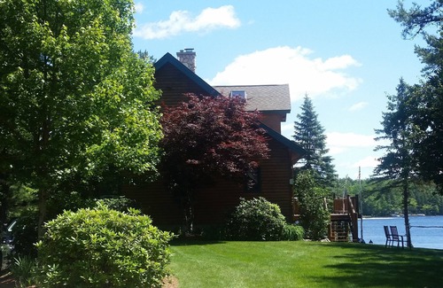 Freedom House | 1 AUGUST 2025 WEEK AVAILABLE! Ossipee Lake house-sandy beach & panoramic views!