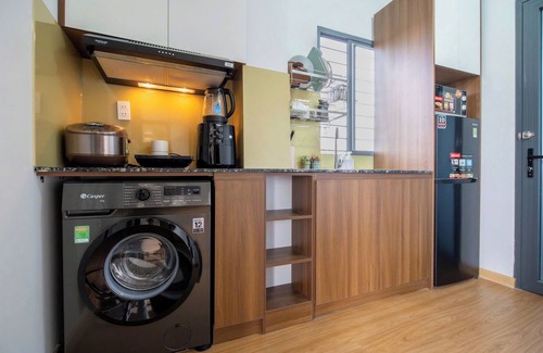 Phu Nhuan Apartment | 1-Bdr Apt Gorgeous Canal View Hoang Sa str. Dic 1