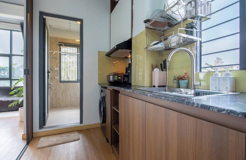 Phu Nhuan Apartment | 1-Bdr Apt Gorgeous Canal View Hoang Sa str. Dic 1