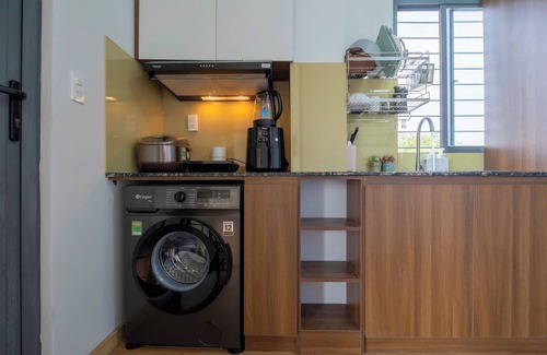 Phu Nhuan Apartment | 1-Bdr Apt Gorgeous Canal View Hoang Sa str. Dic 1