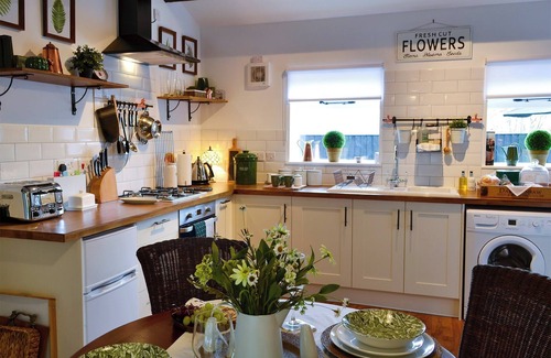 Gwaenysgor Near Prestatyn Cottage | 1 bedroom accommodation in Dyserth, near Prestatyn