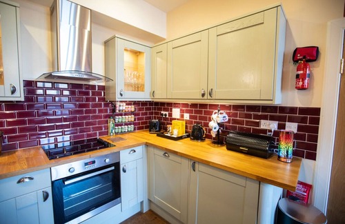 West End Apartment | 1 Bed (+) apartment in prime location