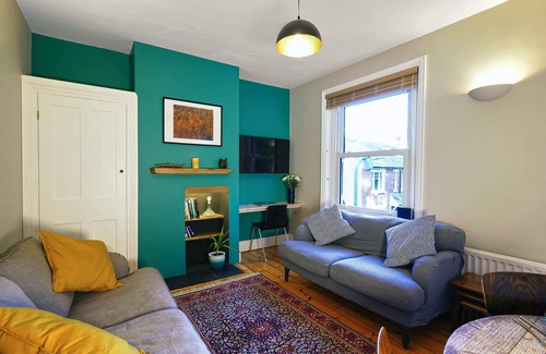 Winchester Apartment | 1 bed Boscobel Apartments free parking