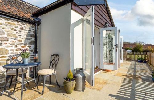 Axminster House | 1 Bed in Axminster 82604