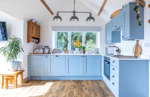 Axminster House | 1 Bed in Axminster 82604
