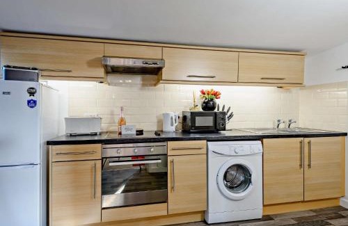 Sturminster Newton House | 1 Bed in Sturminster Newton TOLDC