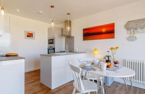 Kewstoke House | 1 Bed in Weston-Super-Mare 78986