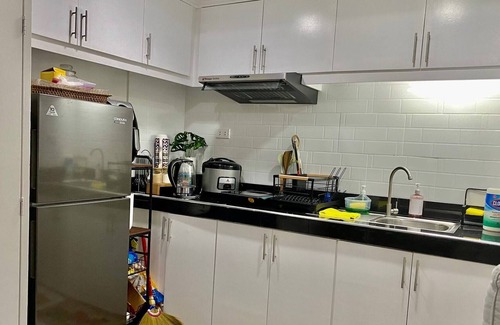 Morong Apartment | 1 Bedroom with Free Parking