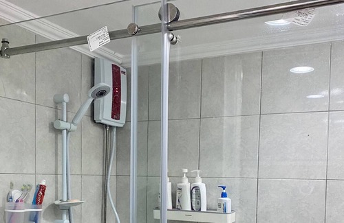 Morong Apartment | 1 Bedroom with Free Parking