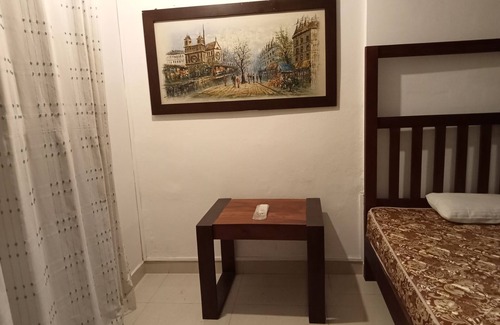 Ibbanwala House | 1 Bedroom, 1 Bath spacious studio for 12 dollars per day excluding electricity.